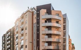 ホテル マダニス
